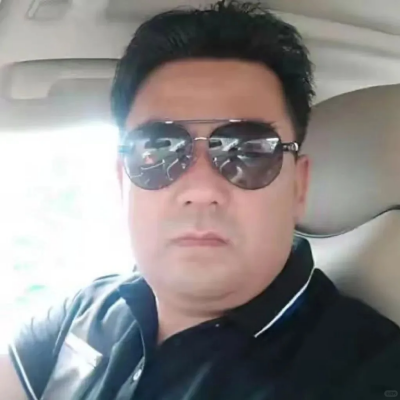 成熟稳重又带梗 这组头像带你解锁反差魅力